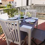 Les Tournesols Clim 4 Pers Apartment